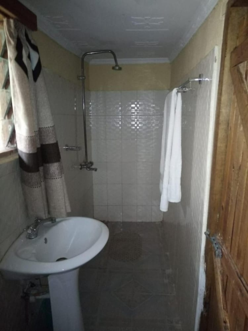 Mara Topi Safari Lodge