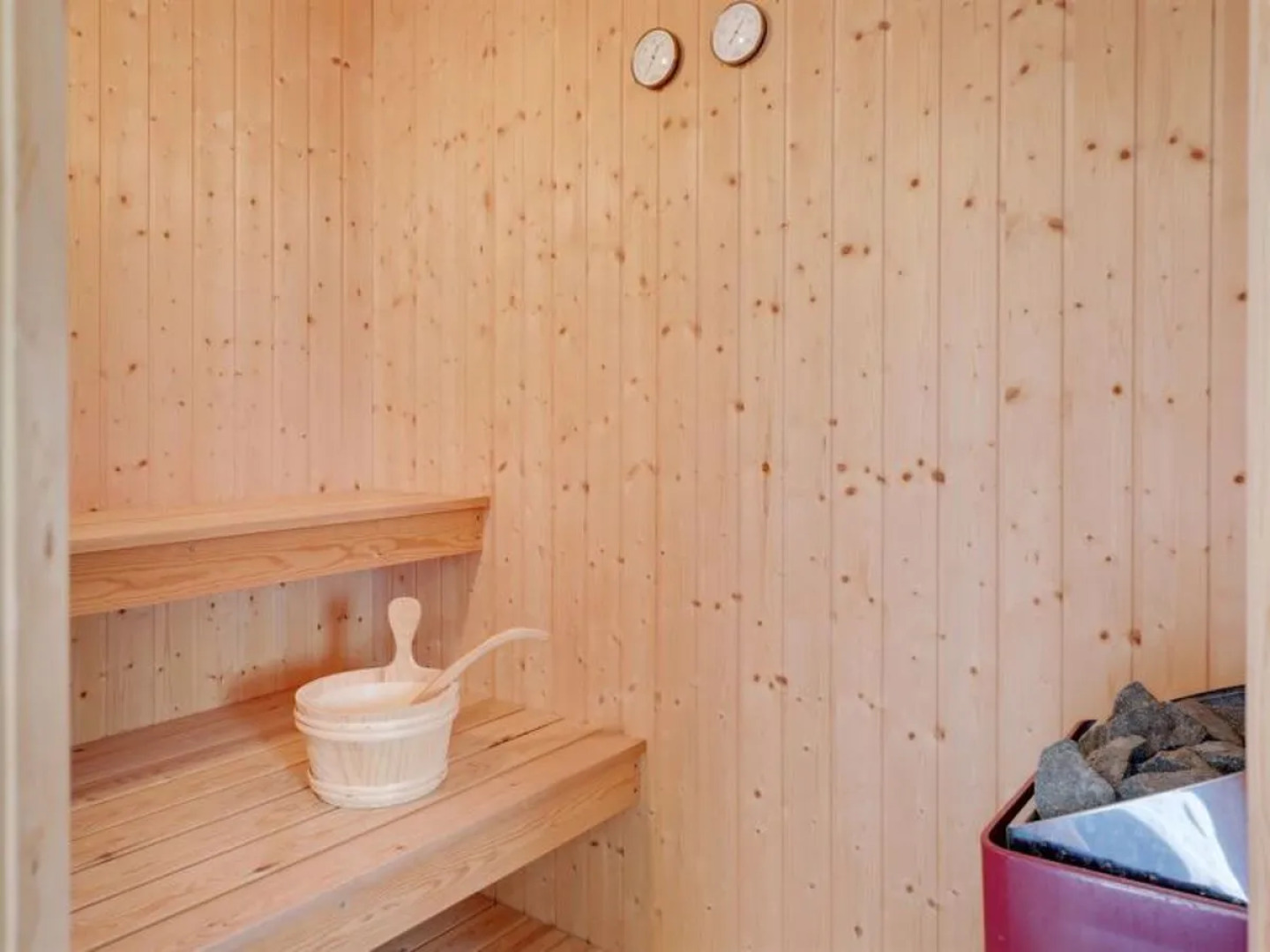 "Resi" - 200m from the sea in Bornholm