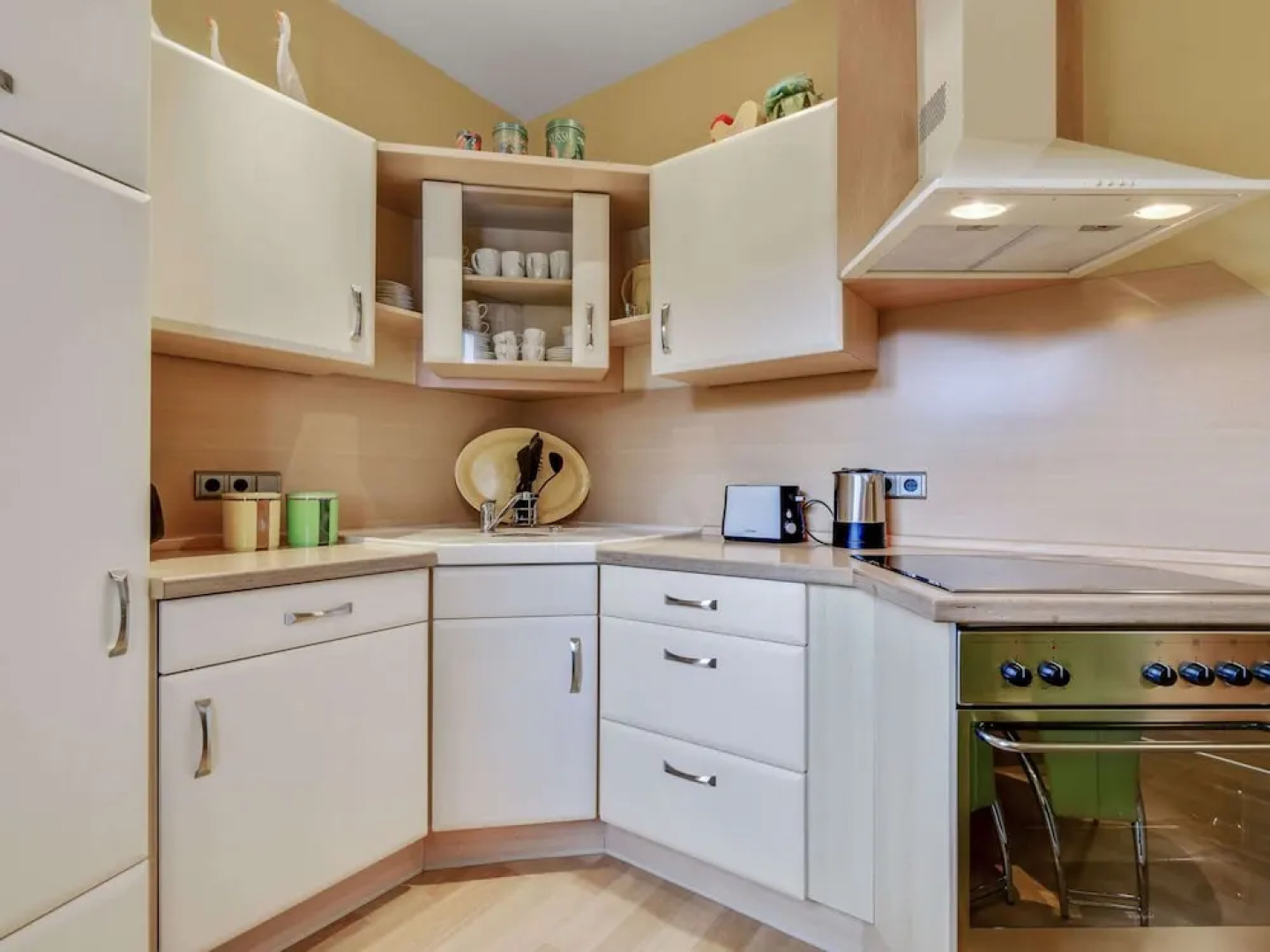 Spacious Apartment With Private Terrace