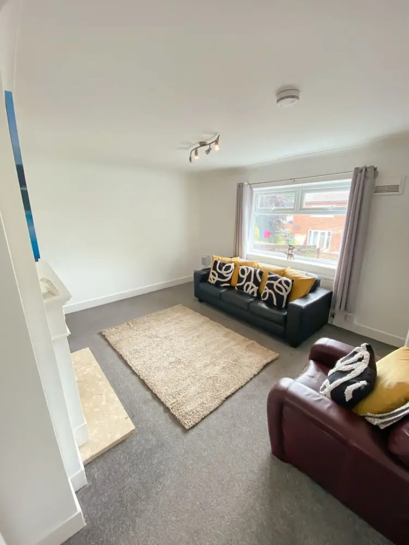 Sarabell House - 2 Bedrooms, Choppington