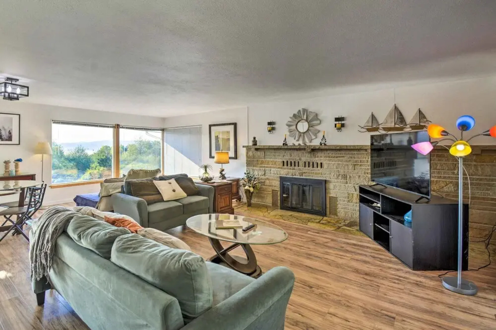 Relaxing Poulsbo Duplex w/ Liberty Bay Views!