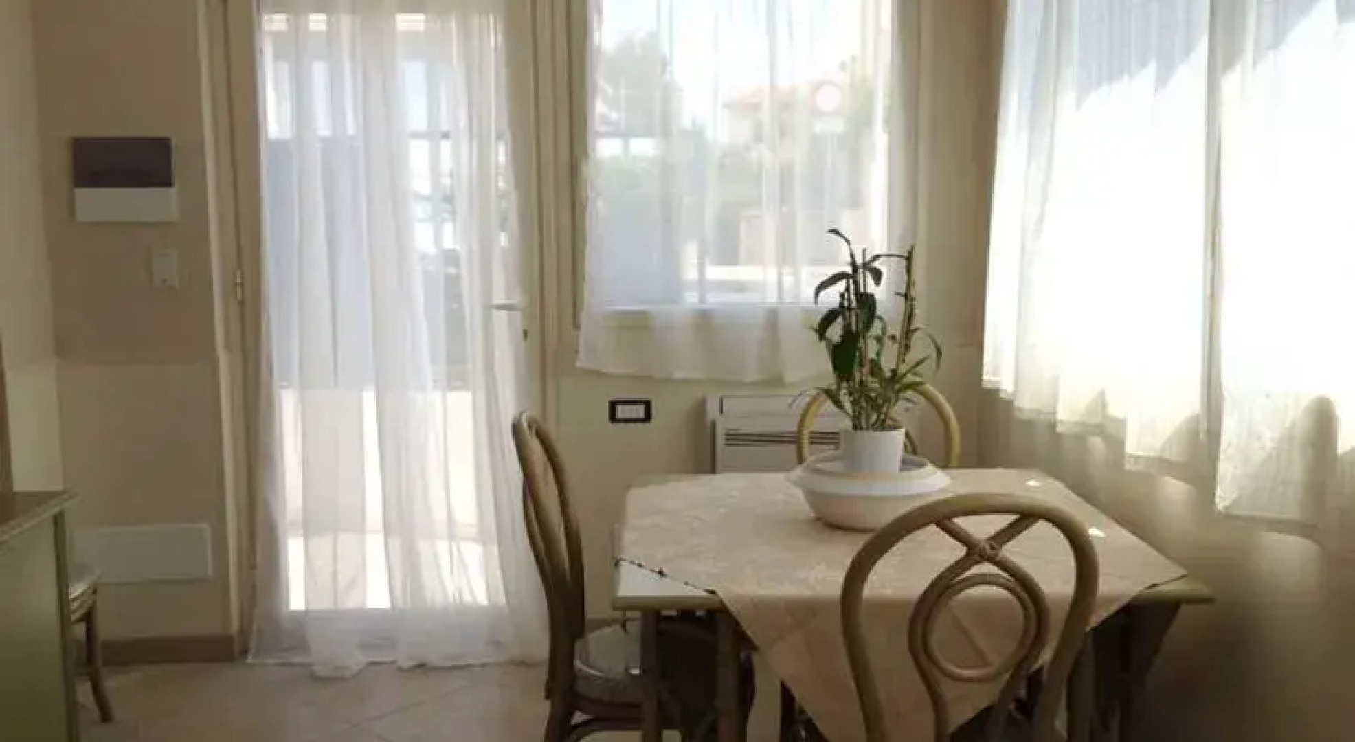 Appartamento ammobiliato in centro Loano (Liguria)