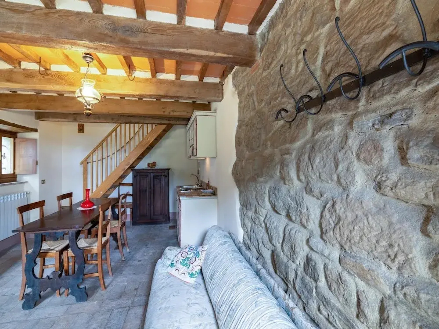 Farmhouse With Pool in Michelangelo