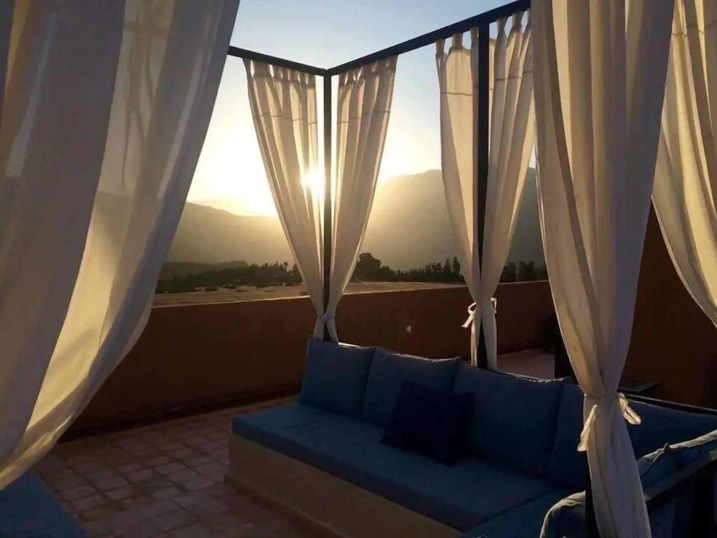 L' Amandier Hotel & Villas