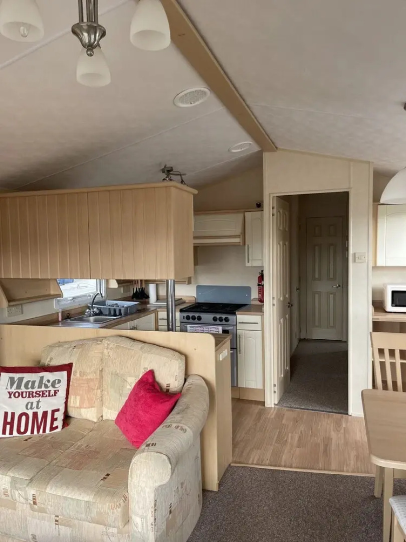 Beautiful 2-bed Static Caravan