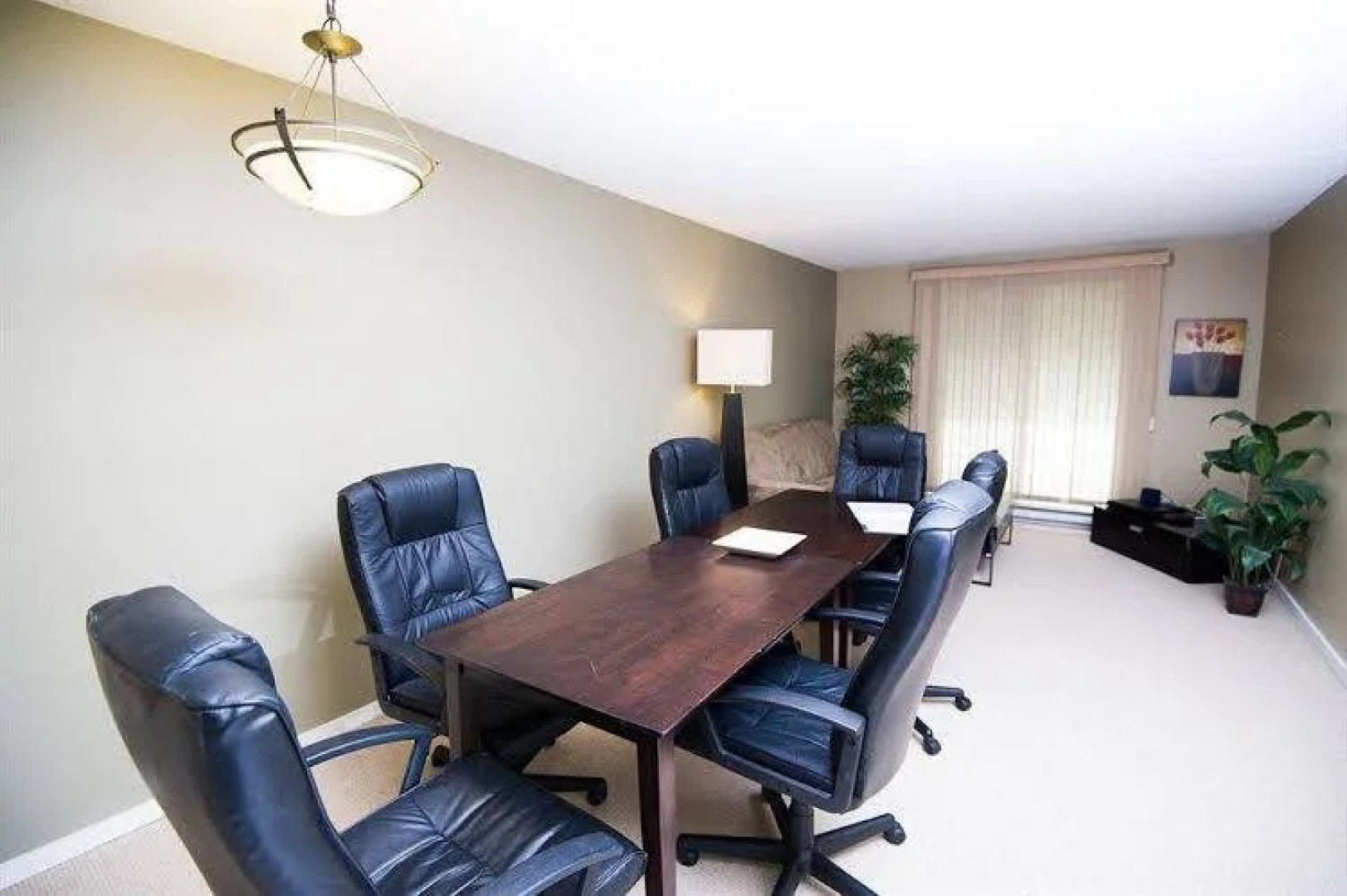 Executive Suites by Roseman