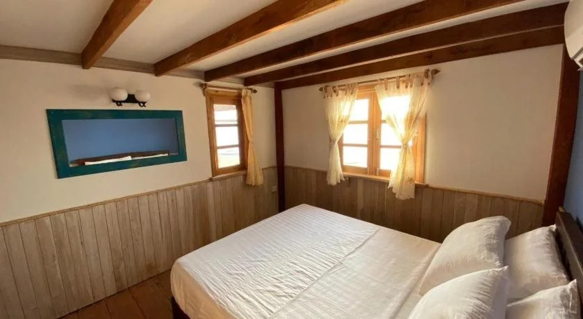 Castaway Beach Bungalows