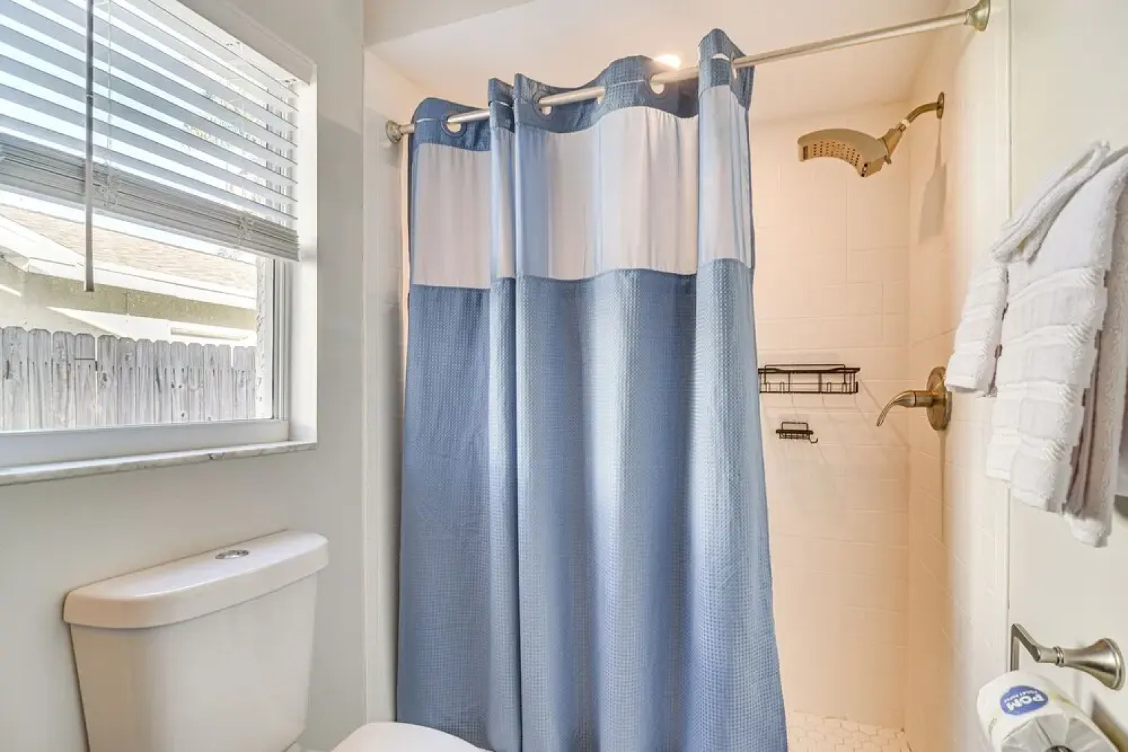 Pet-friendly Home w/ Pool & BBQ in Largo