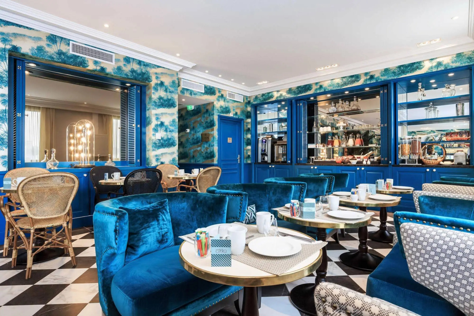 Villa Otero by Happyculture