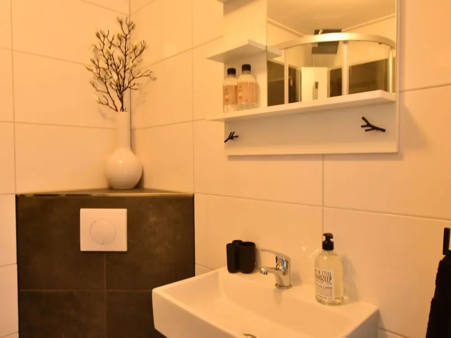 Modern Apartment in Hindeloopen Near the Lake