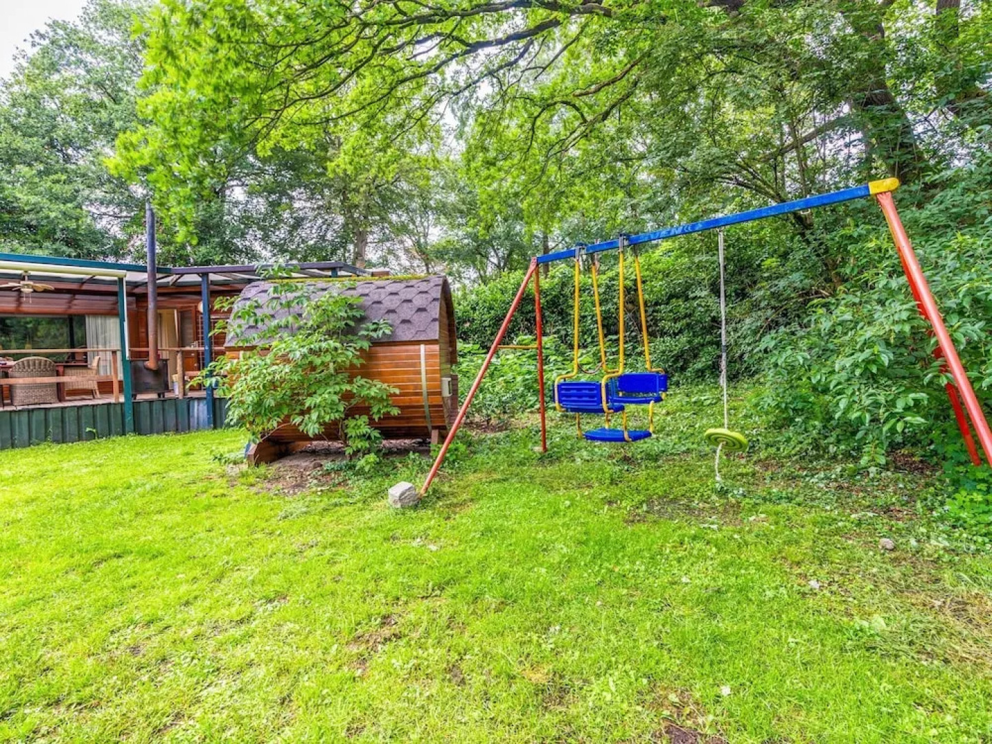 Sun Kissed Bungalow in Uden with Sauna, Hot Tub, Terrace