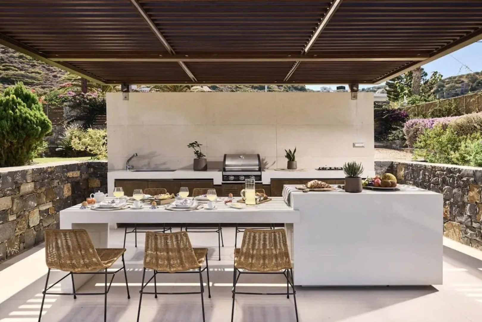 Kalloni - Beautiful Waterfront 3 bed Room Villa