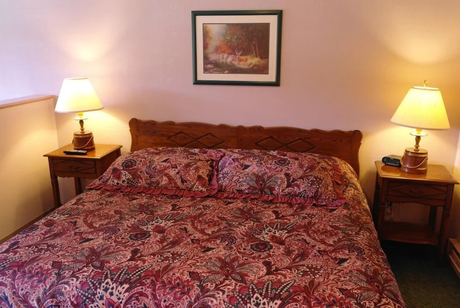 Colonial 900 Motel