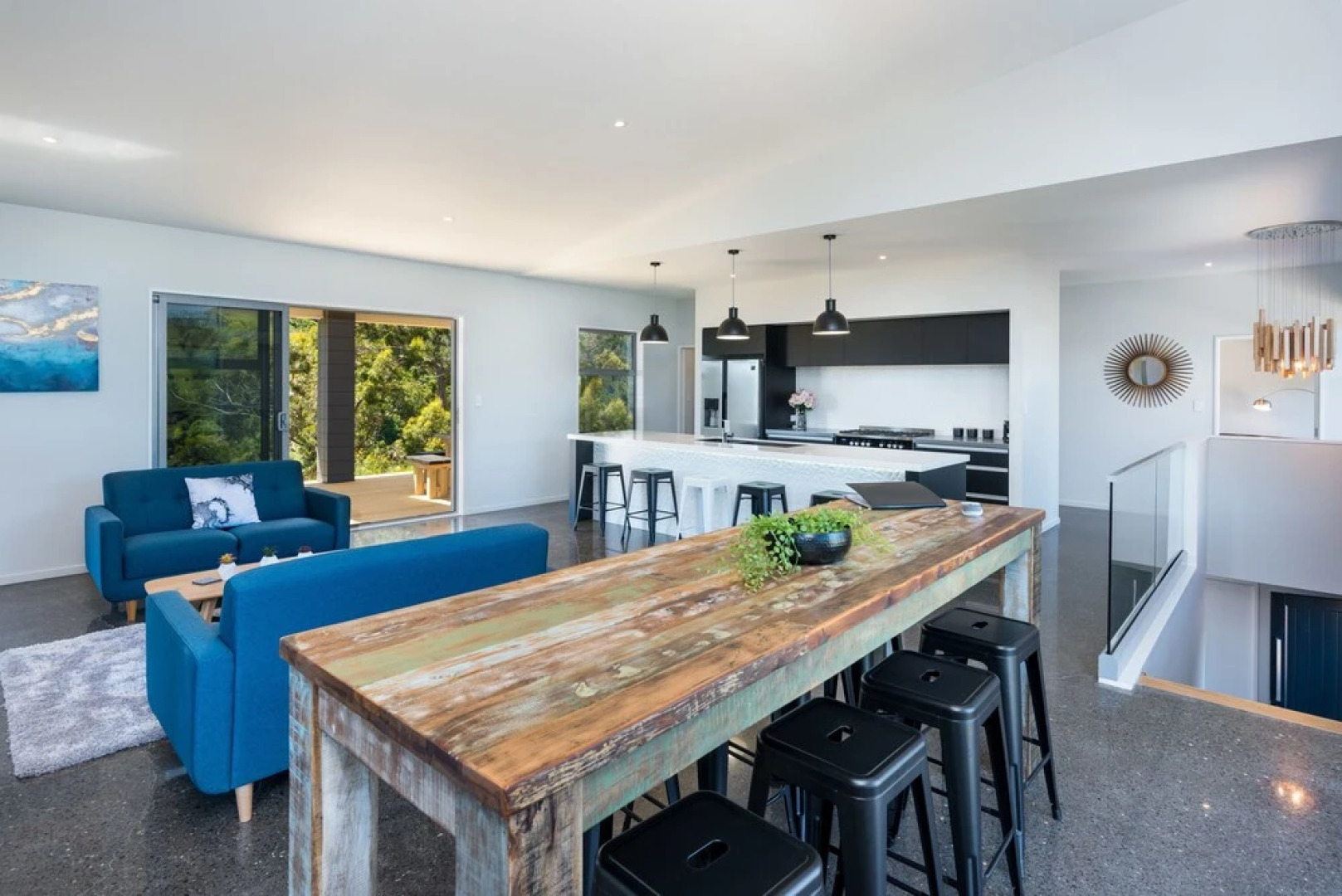 Bell Bird Ridge Holiday Home - Ocean & Valley Views