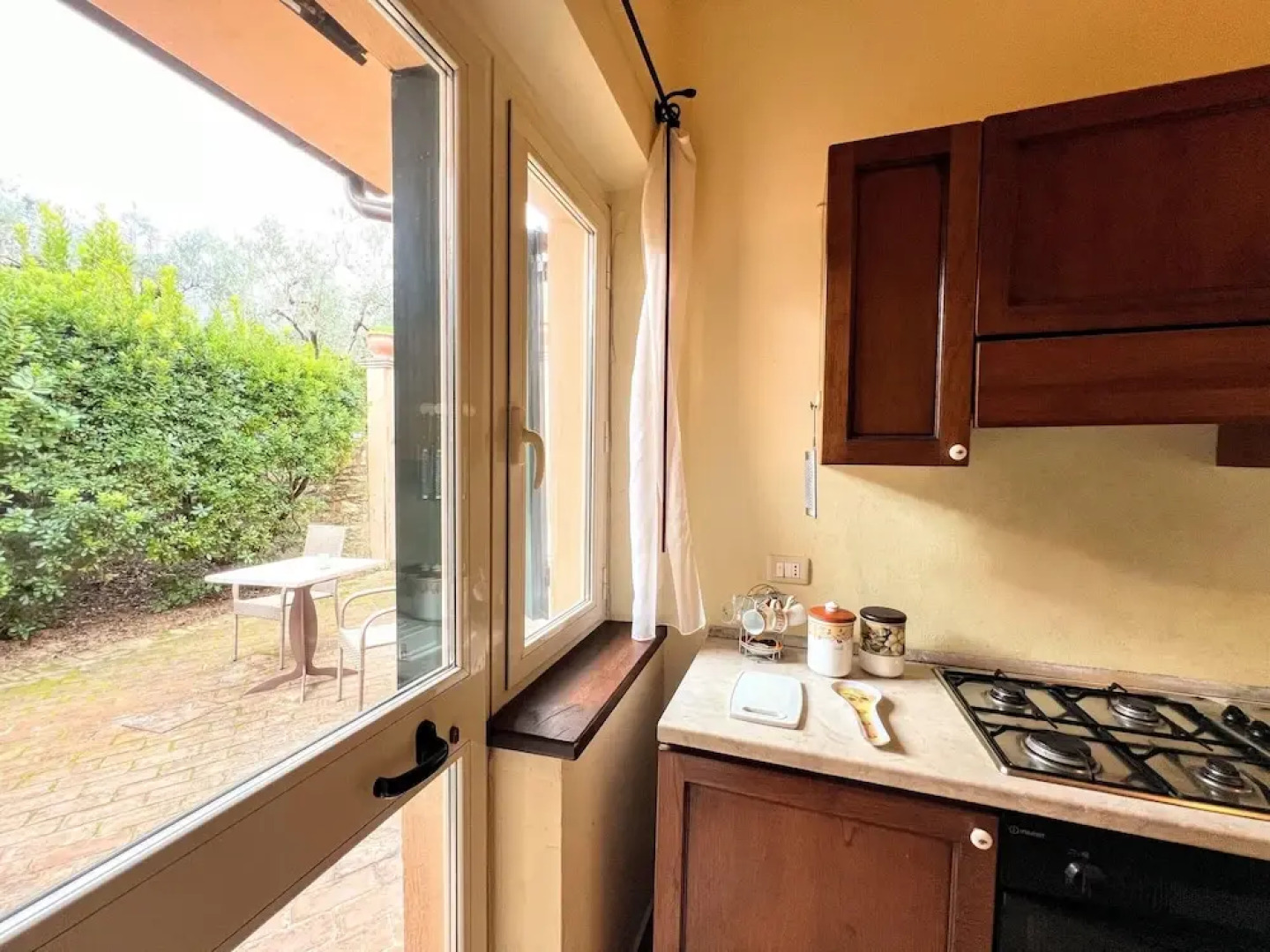 Farmhouse in Giano Dell'umbria with Hot Tub, Swimming Pool