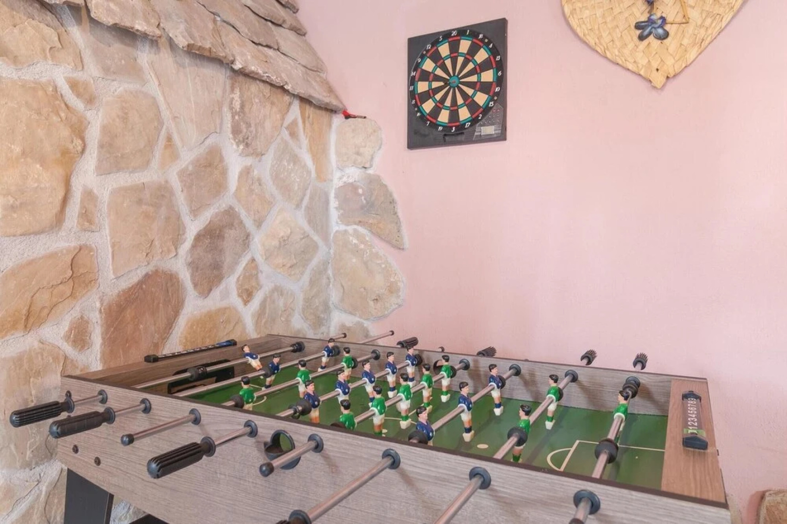 Amazing Home in Omis With Sauna, Wifi and 6 Bedrooms