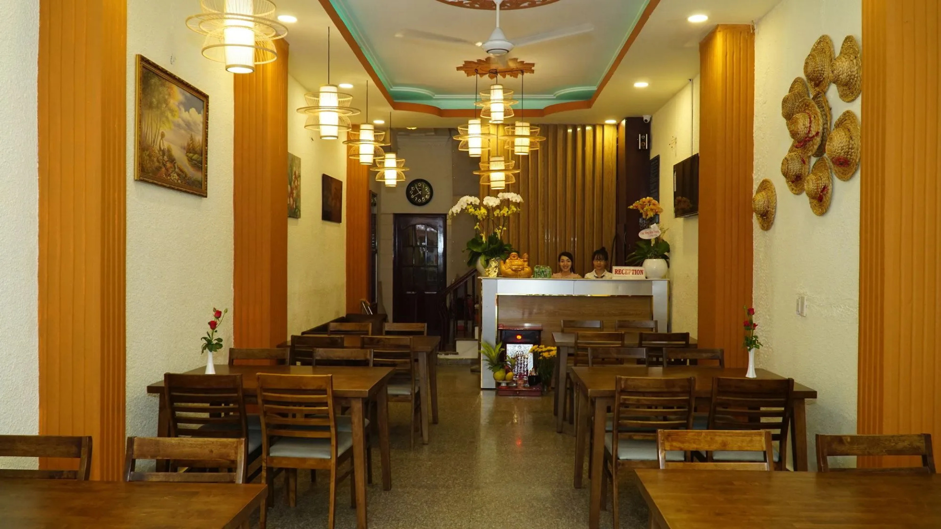 Asian Kitchen Hotel