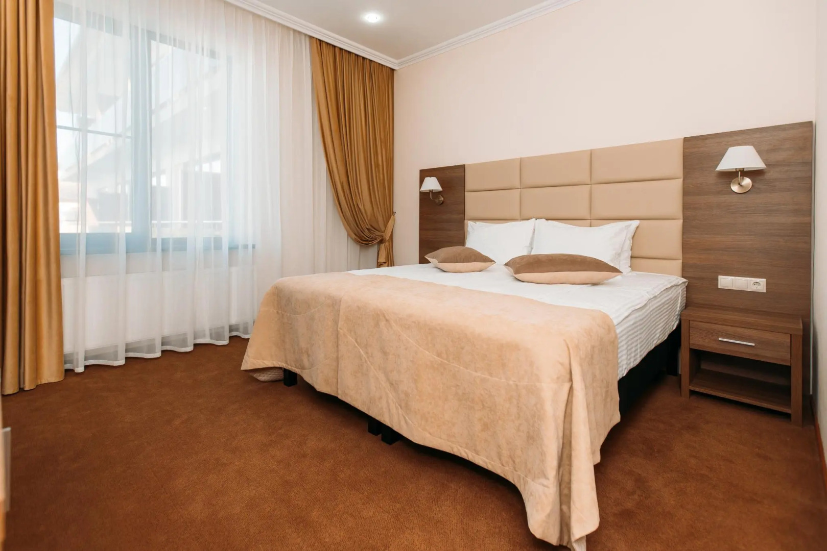 Золотые пески