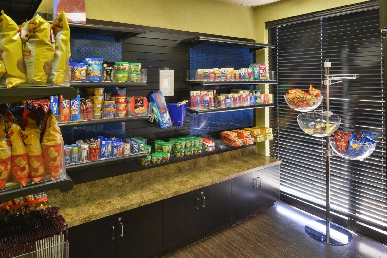 Hotel Alice At Atlantic Beach