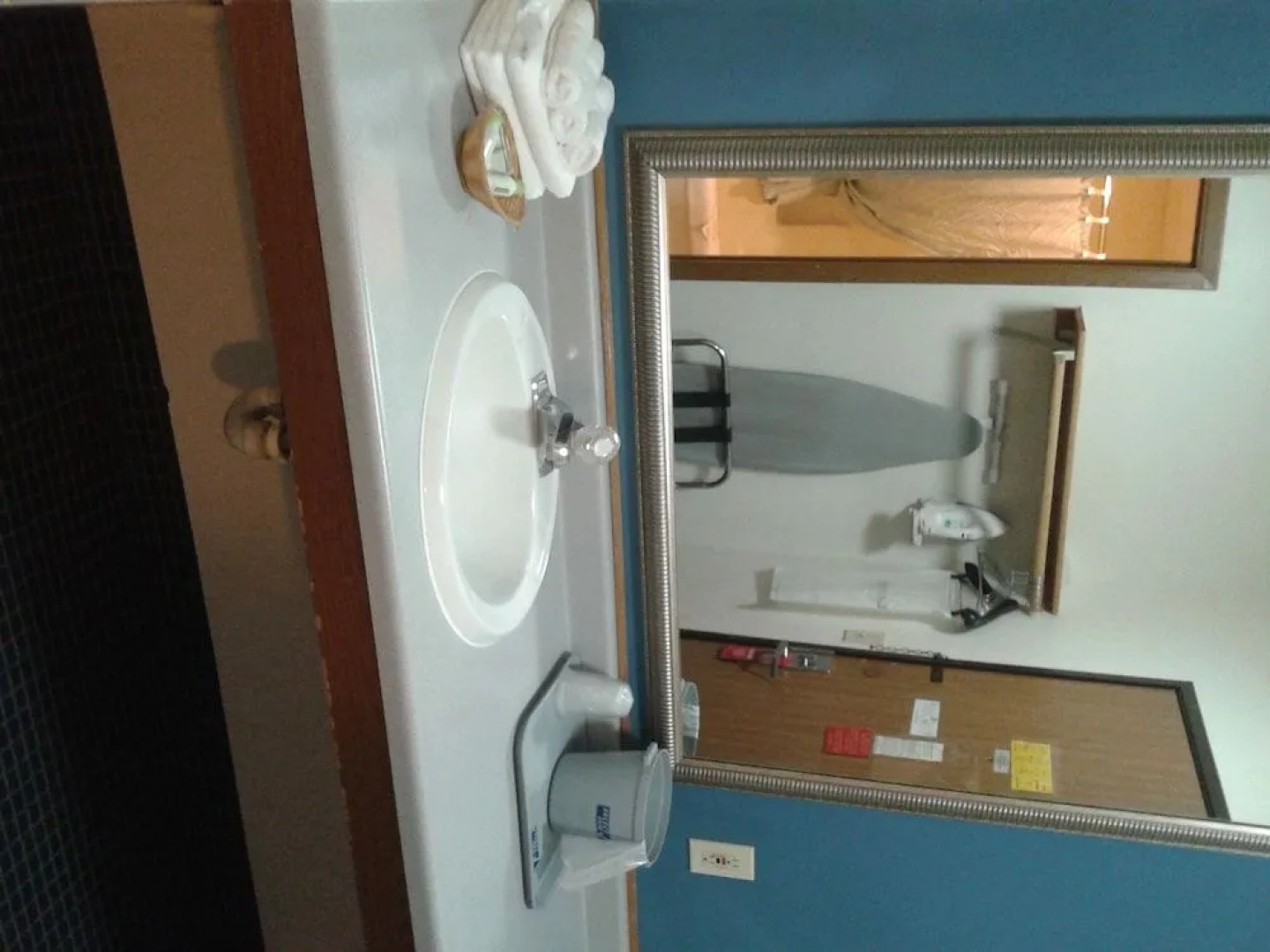 Asteria Inn and Suites