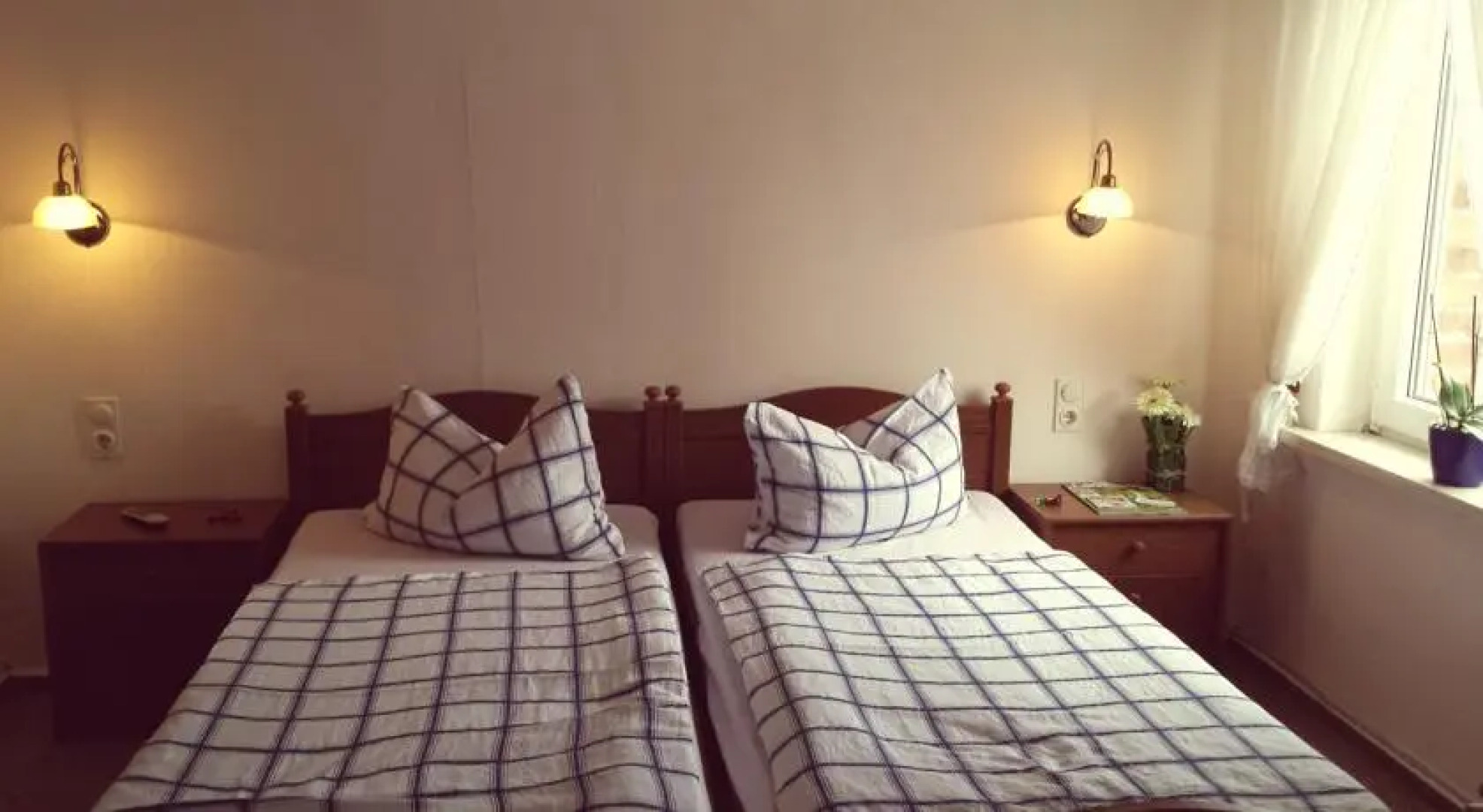 Pension und Gaststätte Ende 08/14 - Der Dommler