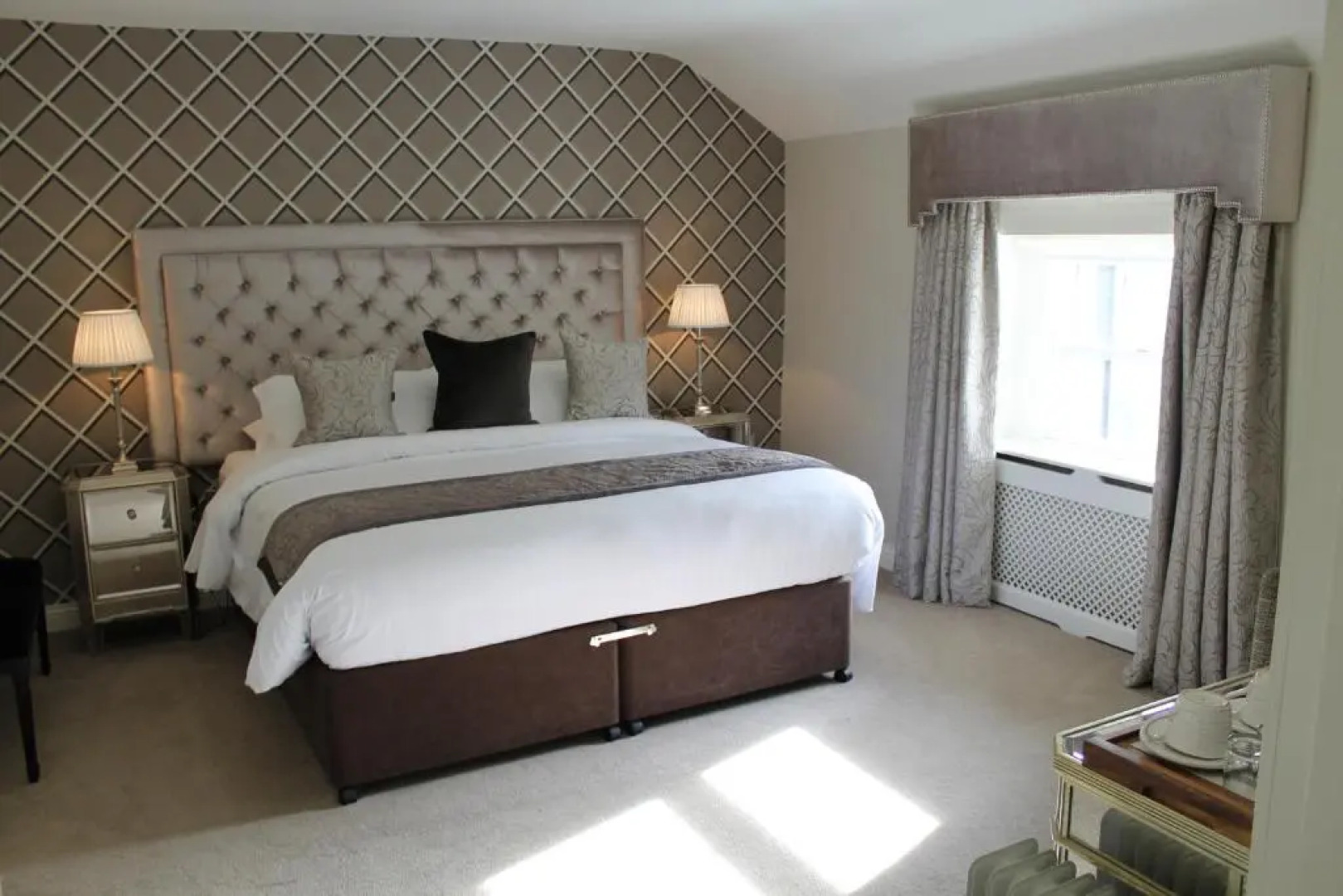 Spinners on Castle Street