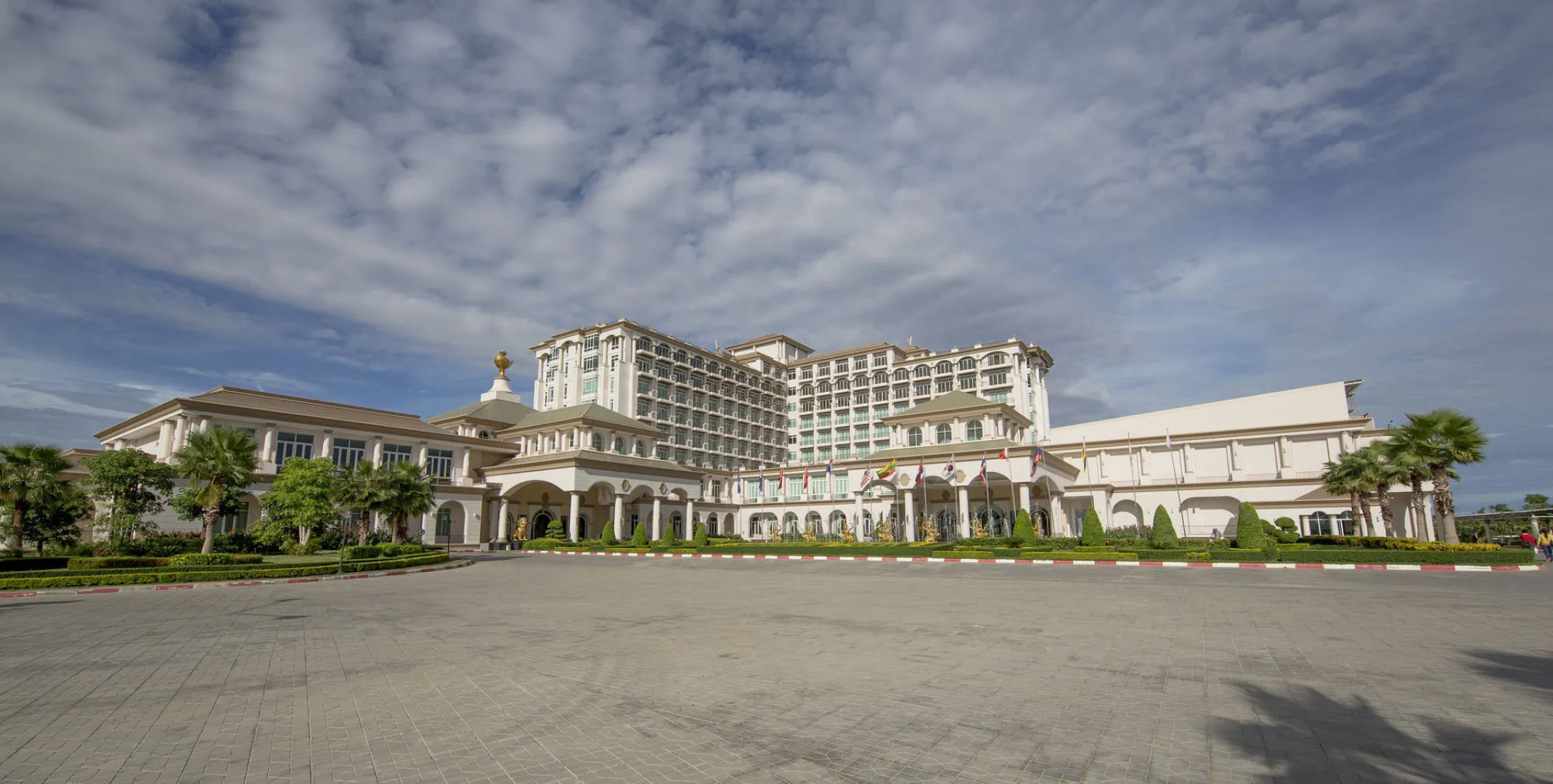 Garden City Hotel