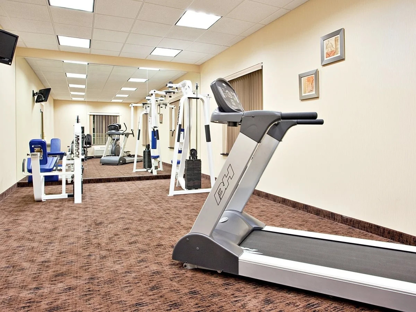 Holiday Inn Express Bentleyville