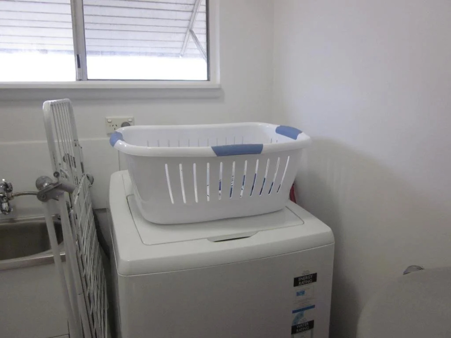 Lakefront Simplicity