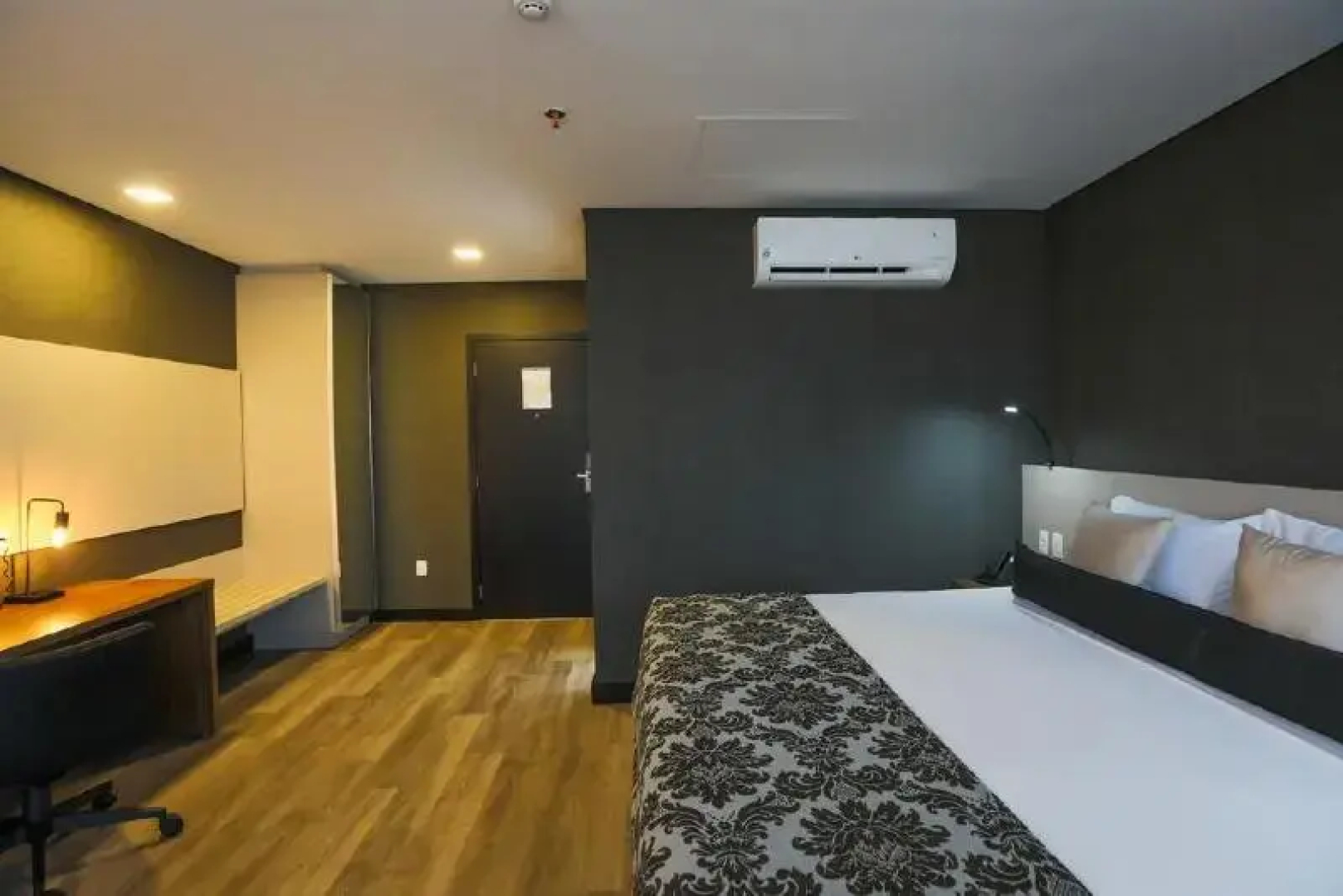 Ramada Hotel & Suites by Wyndham Osasco