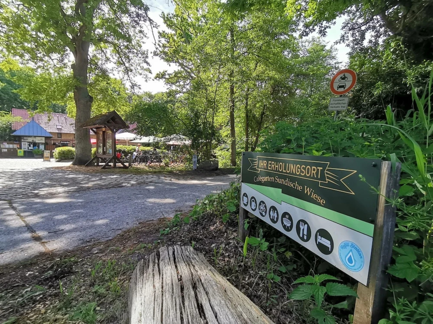 Schlösschen Sundische Wiese