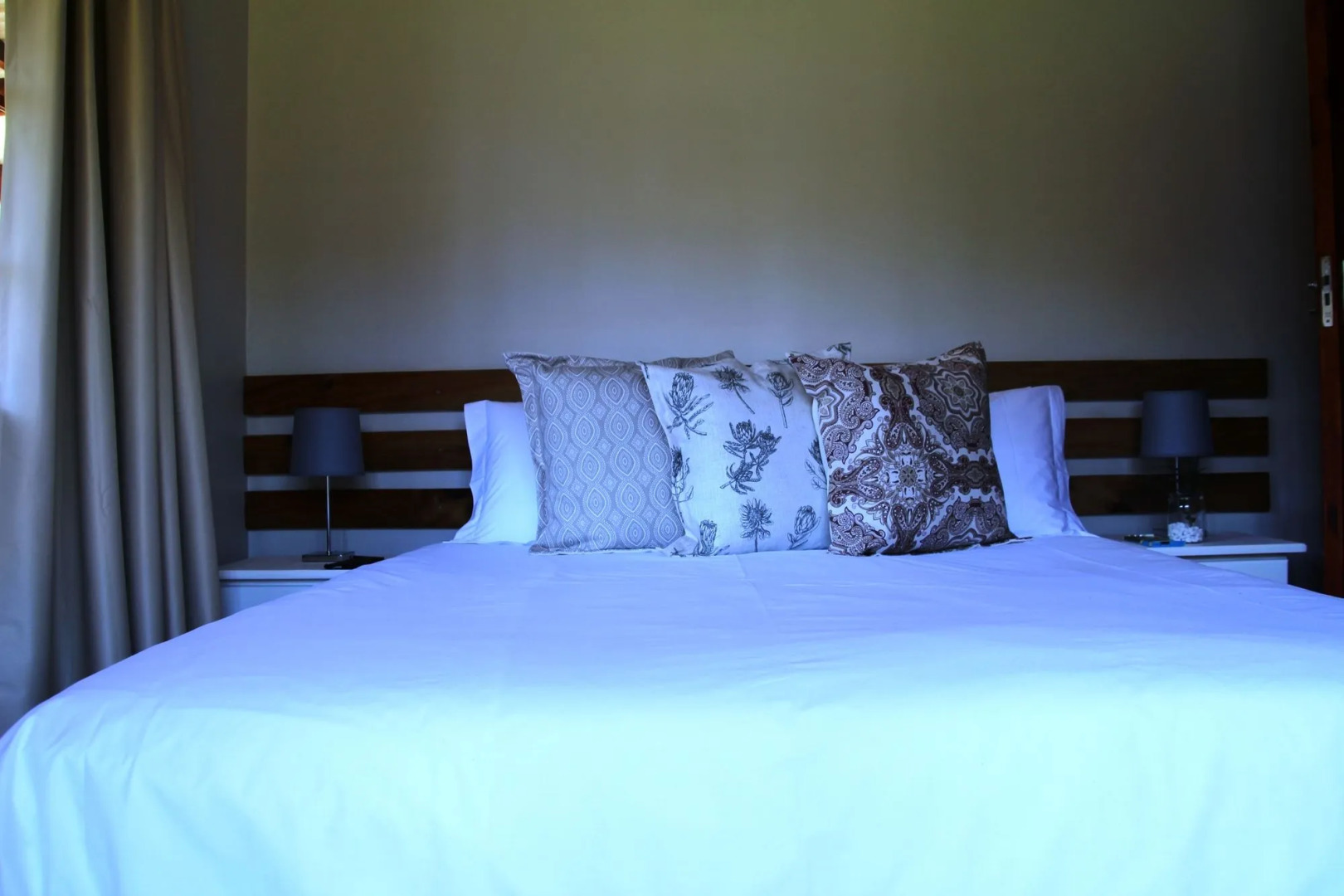 Bella Manga Country Escape