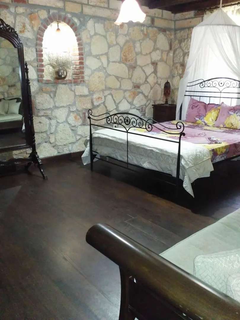 Stone House Andromeda