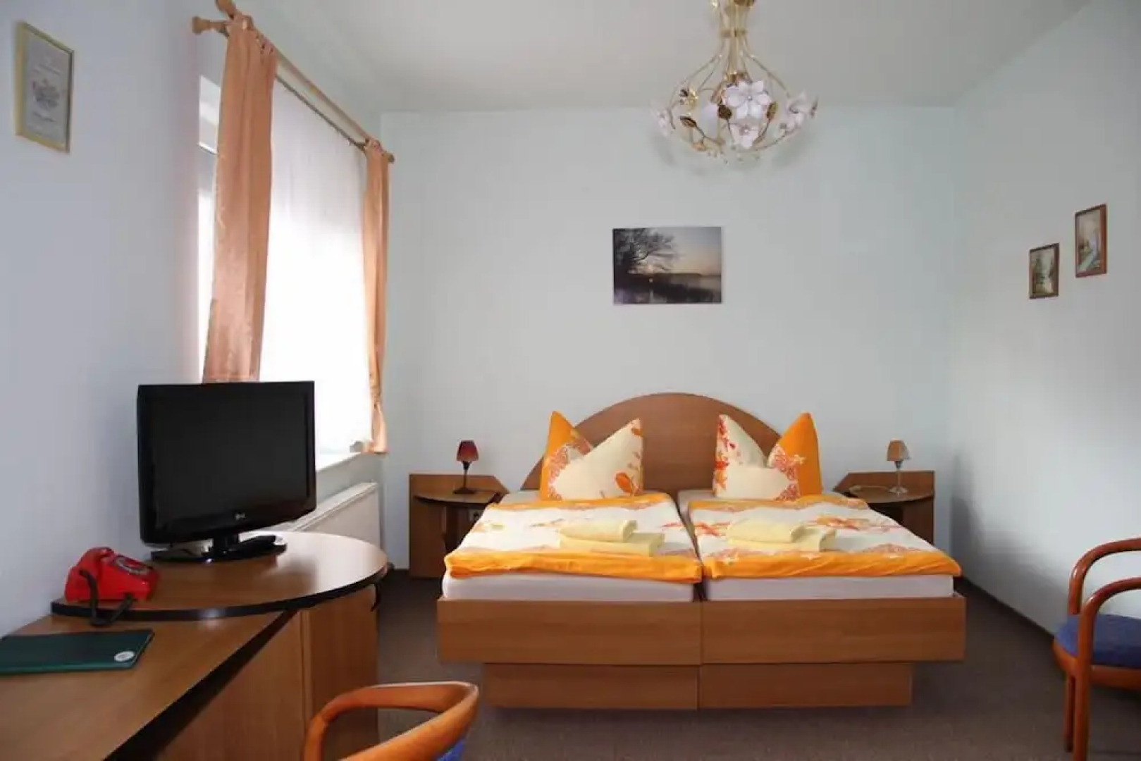 Hotel And Restaurant Parkschanke Zabeltitz