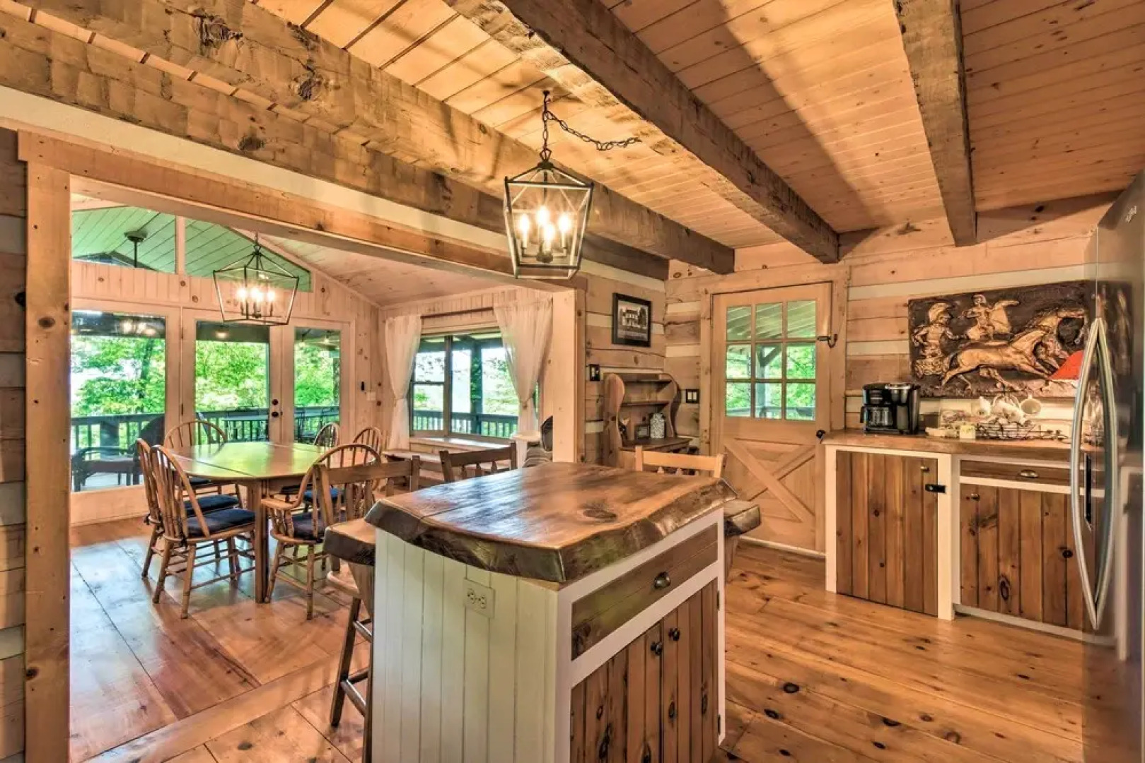 Spacious Sky Valley Home With Resort Perks!