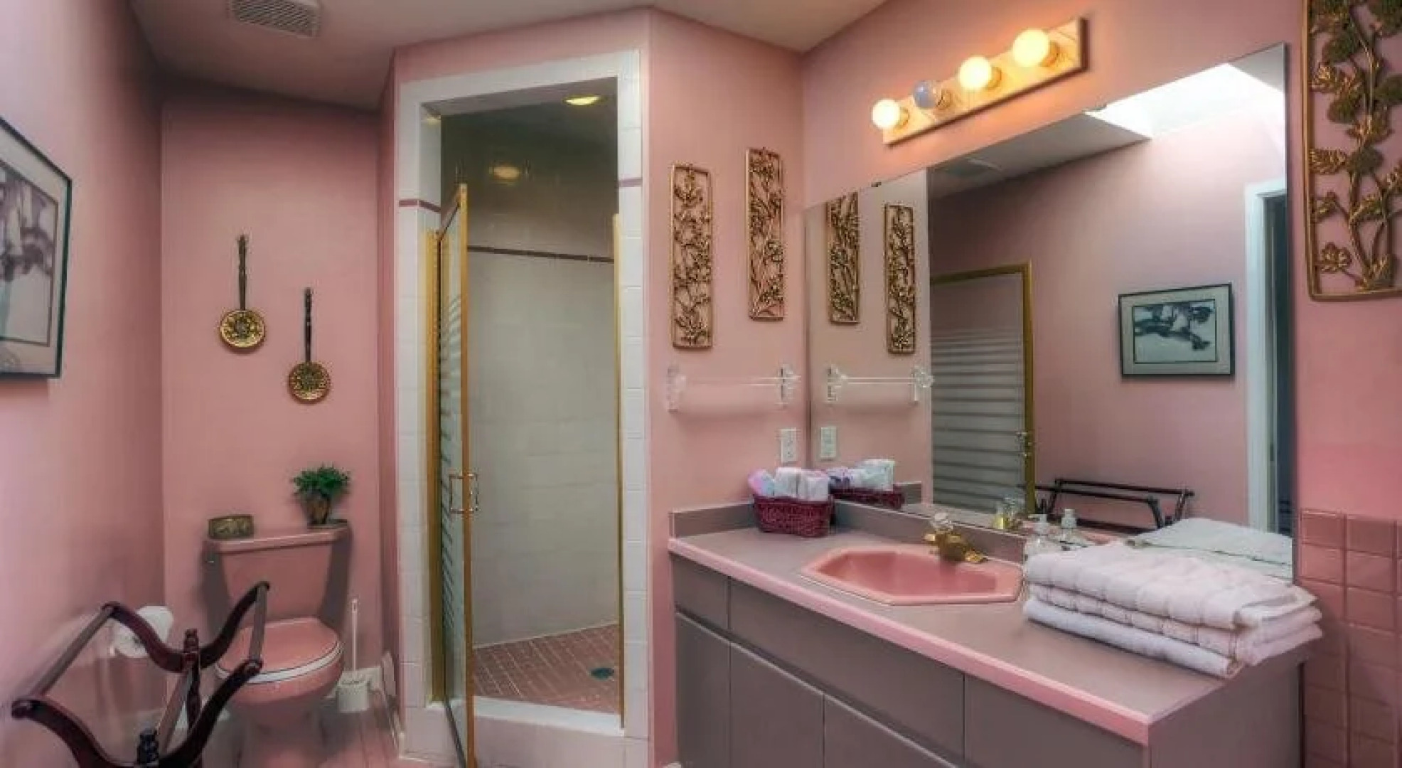 By the Bridge Bed & Breakfast