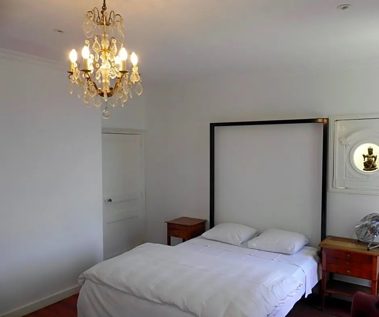 Suite Royale- 2 Double Rooms - SPA- JACUZZI -SAUNA- POOL VIEW - Heated POOL -800m City Centre