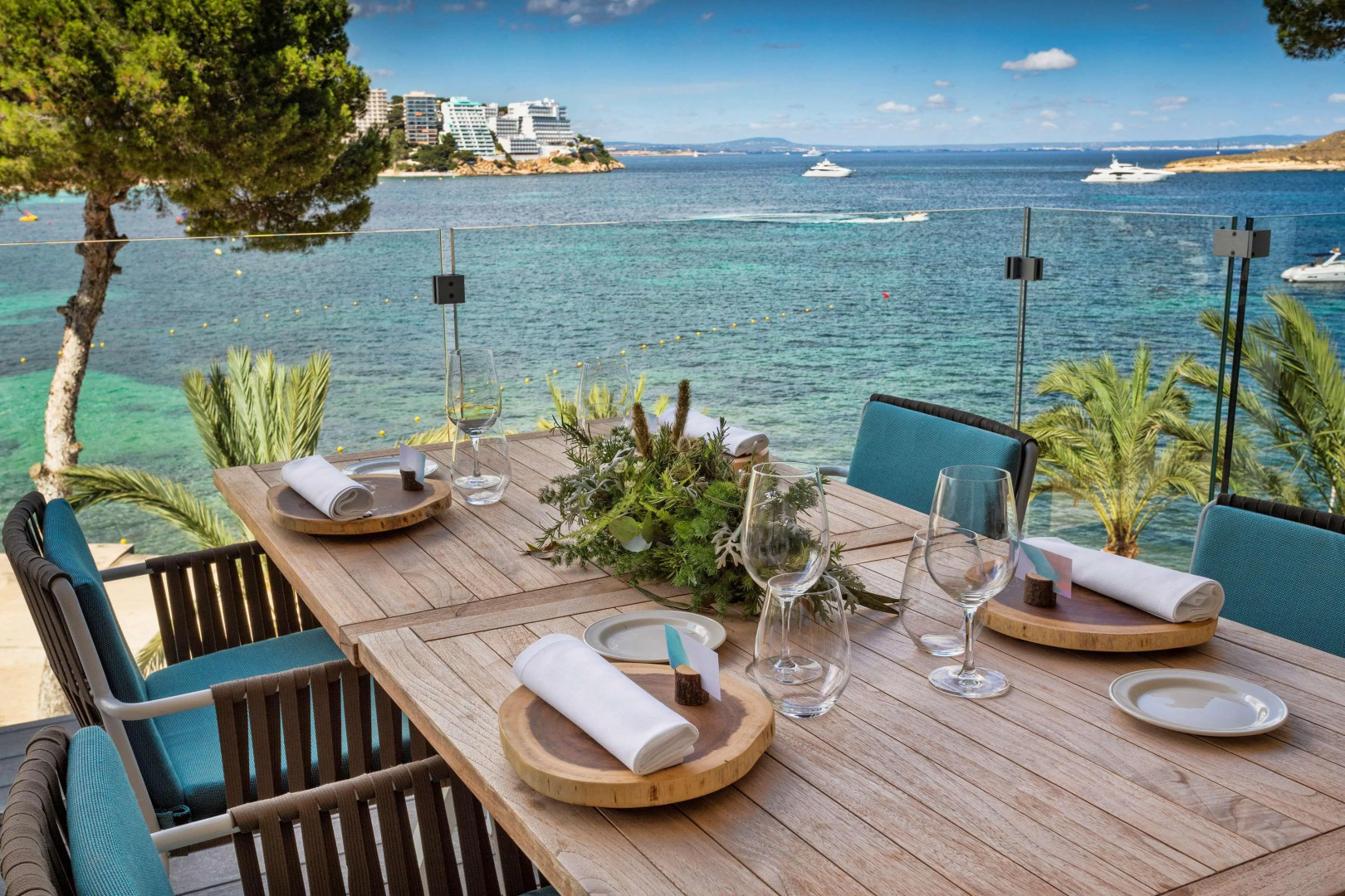 Отель Melia Calviá Beach