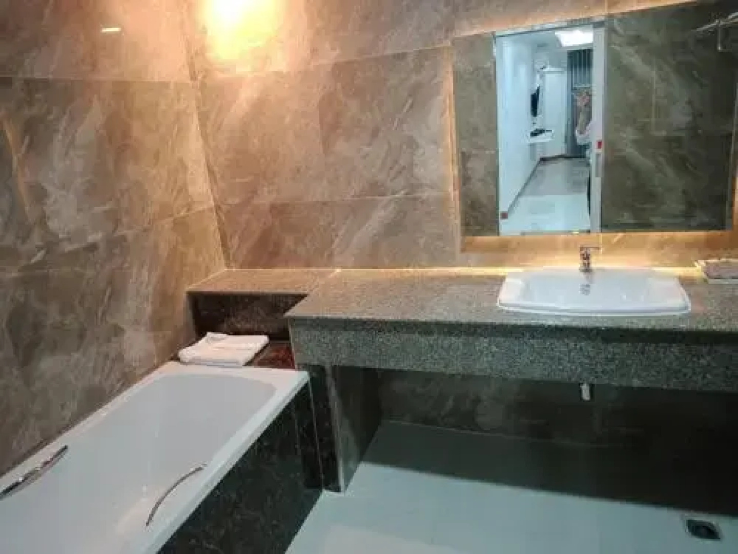 Grandview Landmark Betong Hotel (SHA Extra Plus)