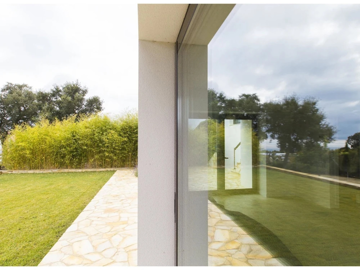 Modern Holiday Home in Sant Andreu de Llavaneres with Swimming Pool