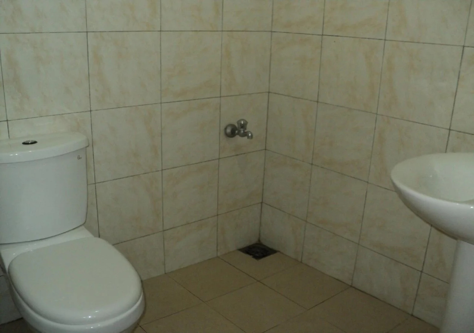 White Sand Beach Inn