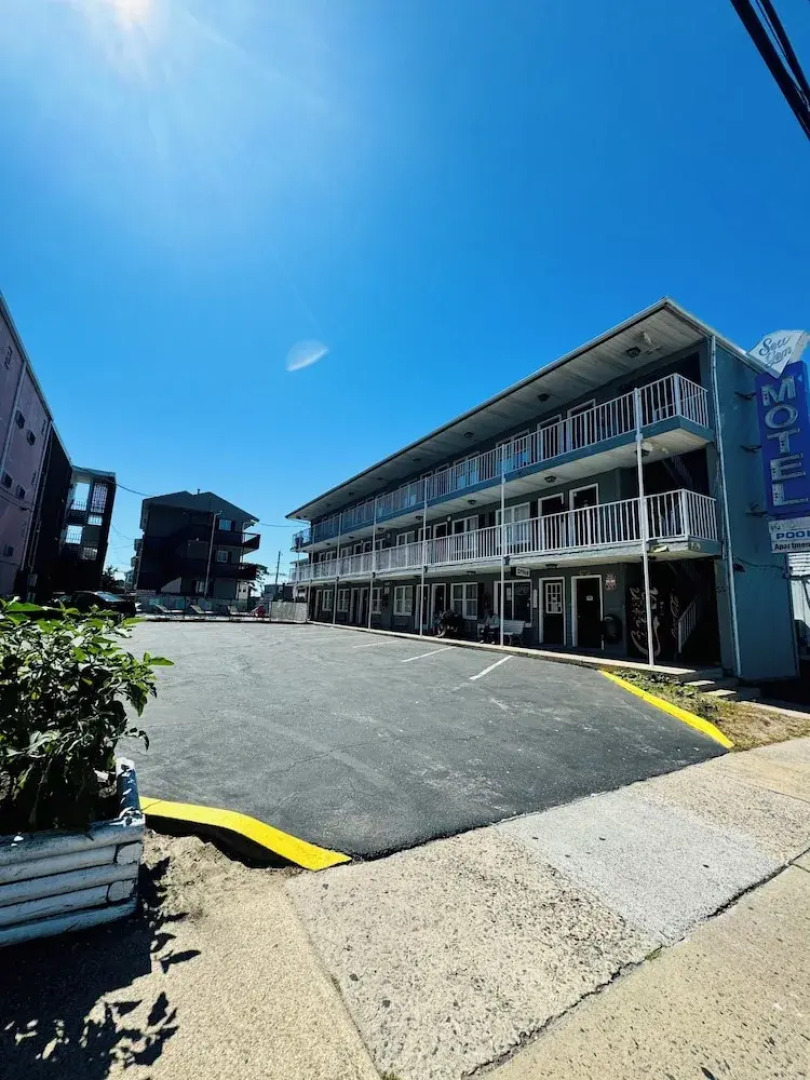 Sea Gem Motel and Apartments