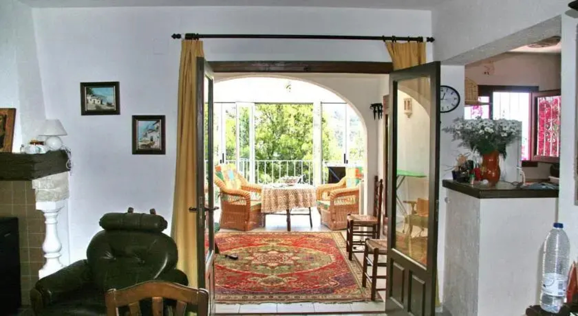 Pine forest house in Altea