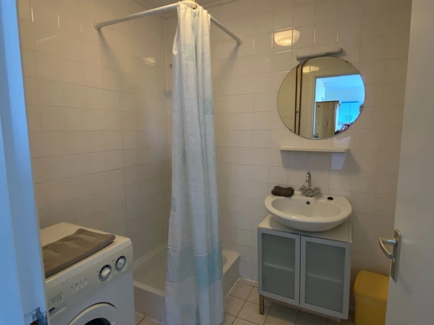 Family Apartment on Large Estate in Bergen aan Zee near Dunes & Beach