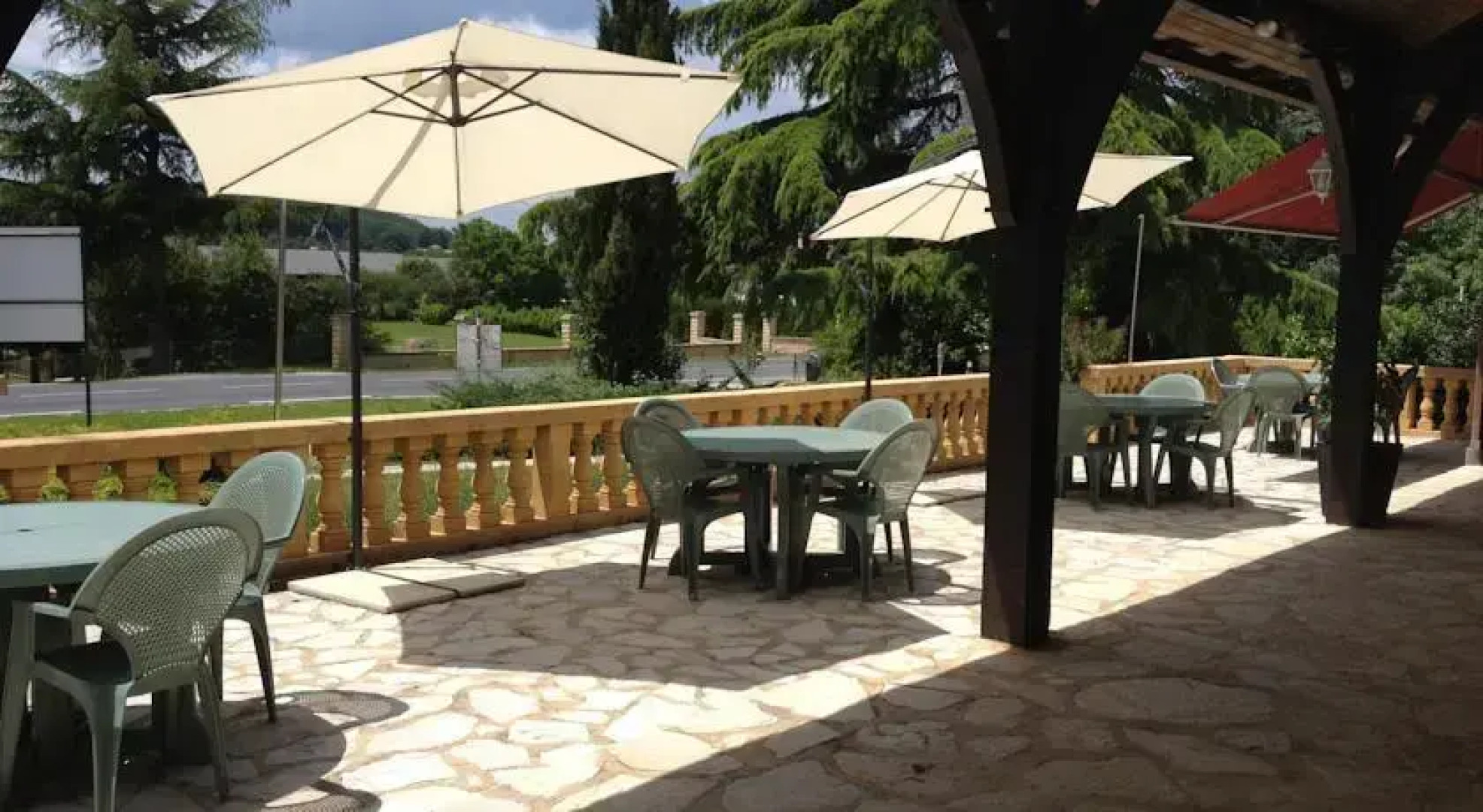 Hôtel-Restaurant Vézère Lodge