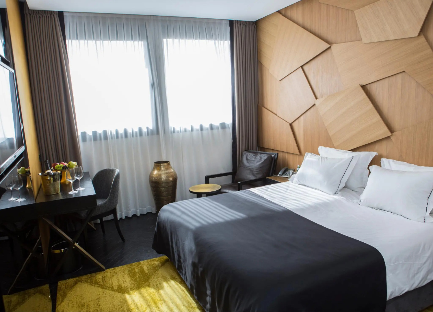 Отель Lighthouse by Brown Hotels