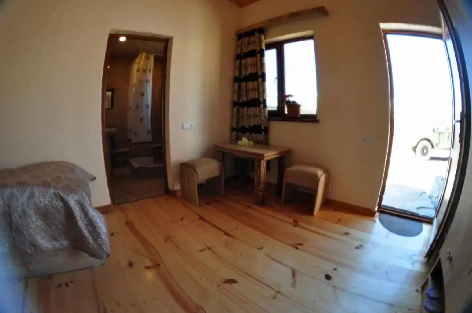 Saro B&B And Safari Tours