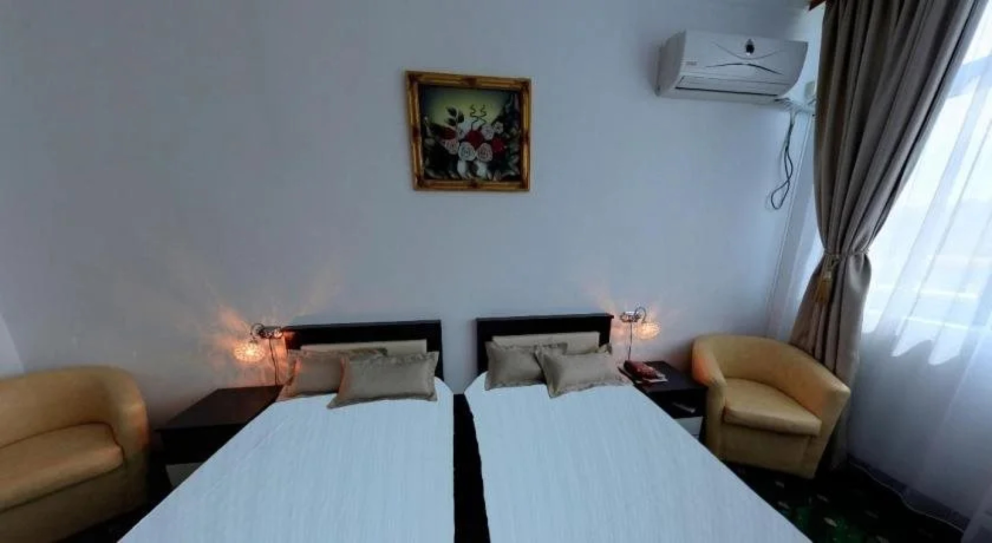 Hotel Duet