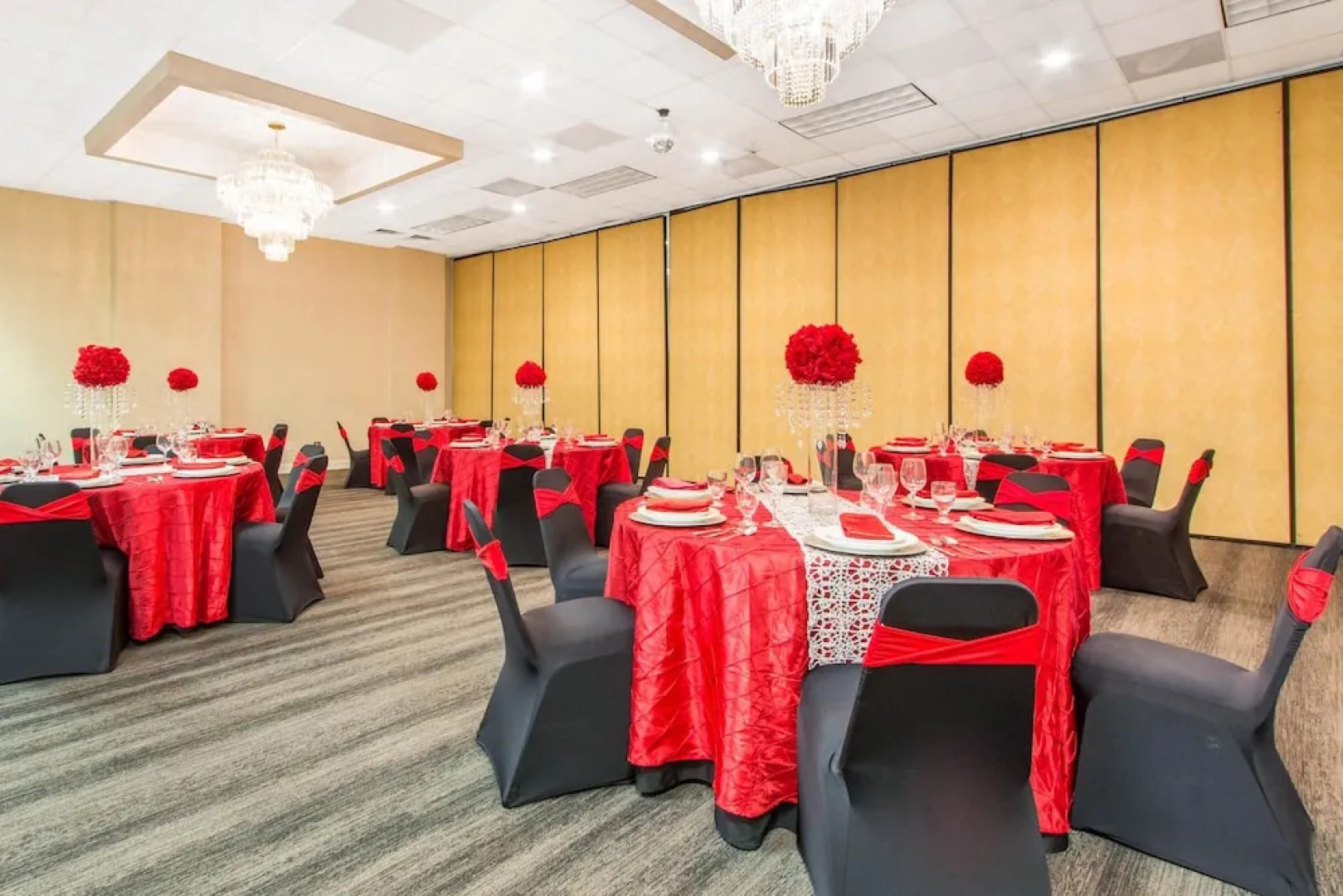 Clarion Hotel & Conference Center Tampa