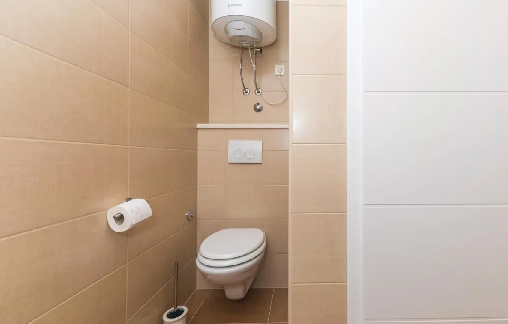 Amazing Home in Kastel Stari with Hot Tub, WiFi & 2 Bedrooms